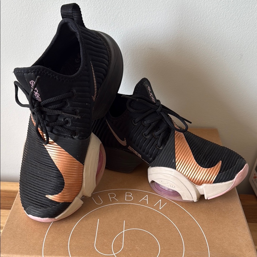 Nike SuperRep Women’s Training Shoes – Size 6.5 (US)